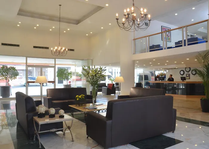 Hotel de golf: Mision Monterrey Centro Historico